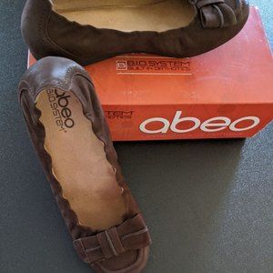 Abeo Ballerina Flat Size 8 1/2 Neutral